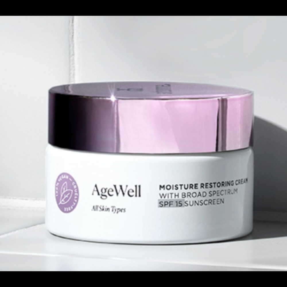 Arbonne AgeWell Moisture Restoring Cream